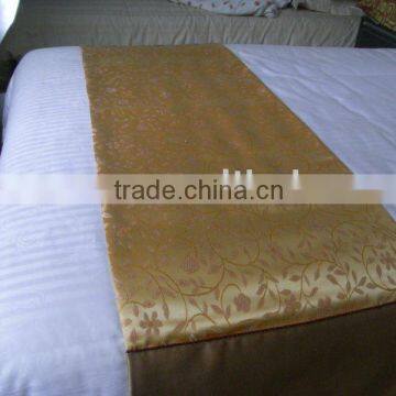 100% Polyester hotel Bed Runner and bed spread