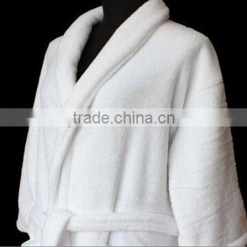 Luxury Coral Fleece Bath Robe Long Sleeve White Robe Unisex Warm Sleepwear