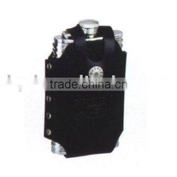 Wine hip flask with PU leather