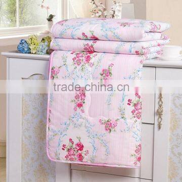 Luxury Colorful Silk Summer Stitching Quilt/Bedding for sale