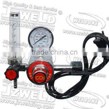 Carbon dioxide regulator with electrical heater