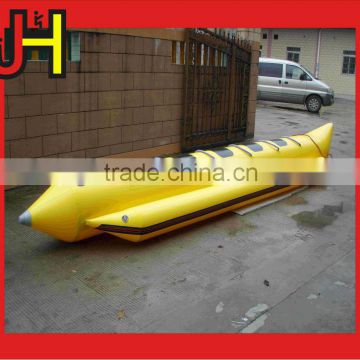 China Hot selling PVC fabric Inflatable flying banana Boat for water game