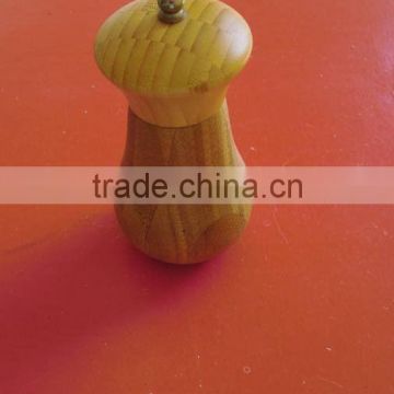 bamboo pepper mill