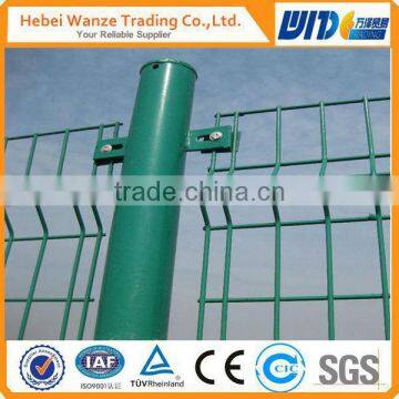 Triangular bending fence / curvy fencing / curvy welded fence for factory