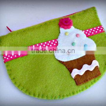 Low price cute wholesale polyester bill pouch id card purse cotton fabric teenager wallet with cupcake zipper closure