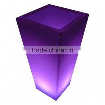 China Factory LED Luminous Plastic Plant Pot Wonderful Tall LED Flowerpot Color Changing LED Flower Pot