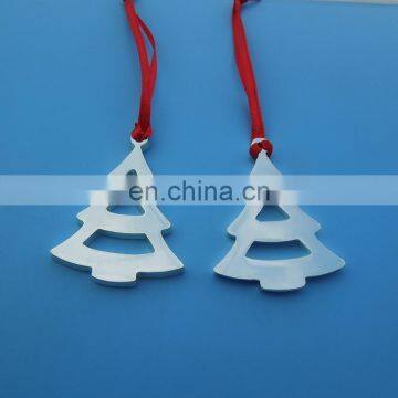 Metal Christmas Tree Shaped Tree Ornaments Hang Jewelry Charm Tags