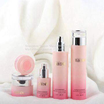 Fashionable 30Ml Pink Skin Care Glass Bottlte Lotion Bottles Set With Pump