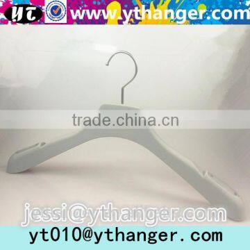 YY0465 brand shop rubber paint nonslip clothes hanger rubber coated coat hanger with notches