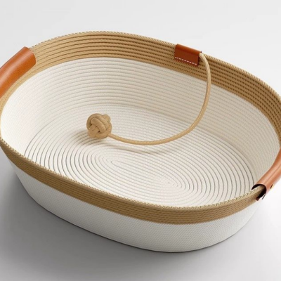 Self-Warming Cat Bed With Reflective Inner Layer for Energy Efficiency photo-4