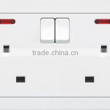13A british socket outlet