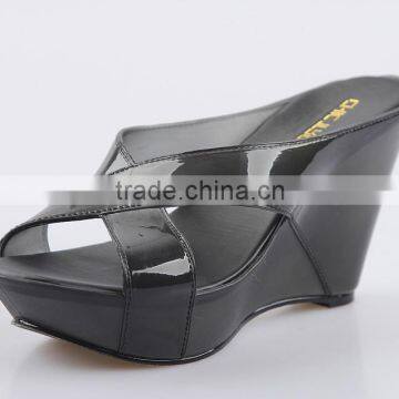 2016 Manufacturers Newest Design Crystal Straps Jelly Sandals Wedge Shoes FW16 Pvc Ladies Shoes photo-2