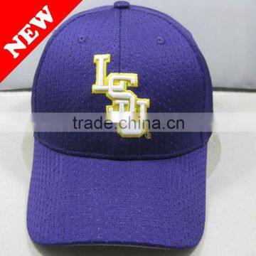 2012 Fashional Baseball Cap with Embroidery Logo