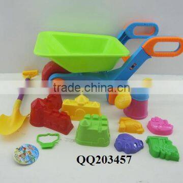 Plastic toy sand beach play set