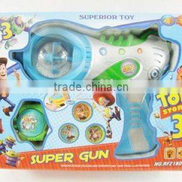 TOY STORY B/O GUN WITH LIGHT AND MUSIC