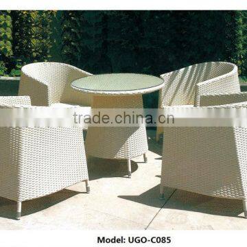 UGO Garden Furniture Rattan Dining Round Table and Chairs