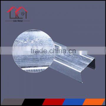 Drywall metal studs construction for soundproof wall partition