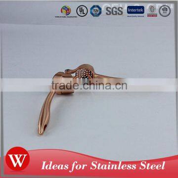 Copper Coating Zinc Alloy Kitchen Tool Garlic Mincer Garlic Press photo-3