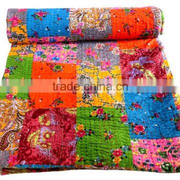 RTHKG-13 Indan Traditional Bengali Bedspread Wholesaler Handmade Small Patchwork Cotton Fabric Kantha Gudari Throw Manufacturers