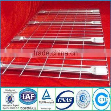 Galvanized wire mesh shelf/wire mesh rack decking/wire deck panel on selective pallet rack for supermarket/warehouse                        
                                                Quality Choice