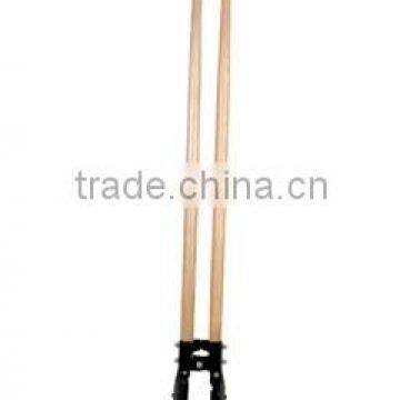 POST HOLE DIGGER WITH ASH HANDLE IN TOOLS