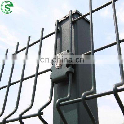 3D bending wire mesh hot dipped galvanized 3D wire curved V fence panel China