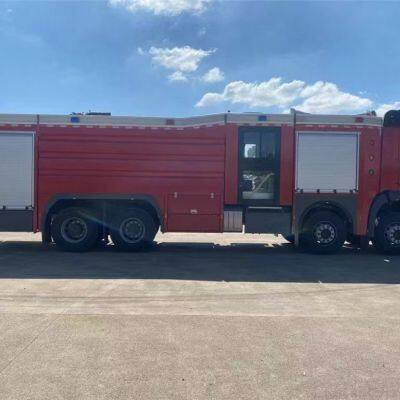 The Mercedes-Benz Arocs 18-ton Foam Fire and Rescue Truck. photo-2