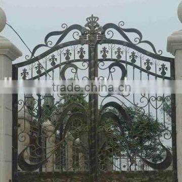 ornamental Wrought iron driveway gate designs