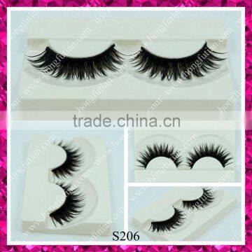 huda beauty lashes with custom eyelash packaging