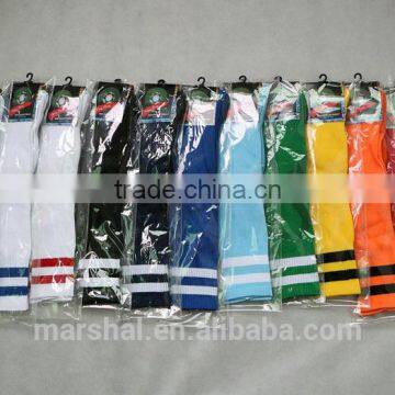 Cheap knee high soccer socks,striped football socks,elite wholesale football socks