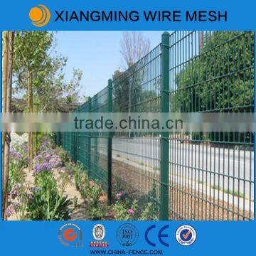 Outdoor double wire mesh fence for cheap sale