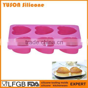 at wholesale price food grade silicone muffin mould heart shaped