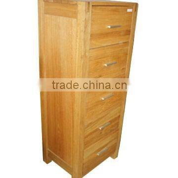 Pine wood chest of drawers