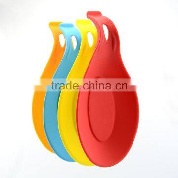 Colorful Soft Soup Spoon Rest Kitchen Silicone Spoon Holder