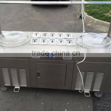 Portable two plates ice cream rolls maker with wheels for street cart business