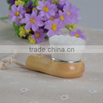 Wooden handle face cleaning brush with low price