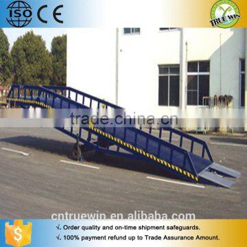 Cold rolling steel Material Movable Lifting Table mobile dock leveler