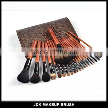 21 pcs cosmetic brush kit sandal wood foundation brush set makeup brushes Snakeskin pu bag