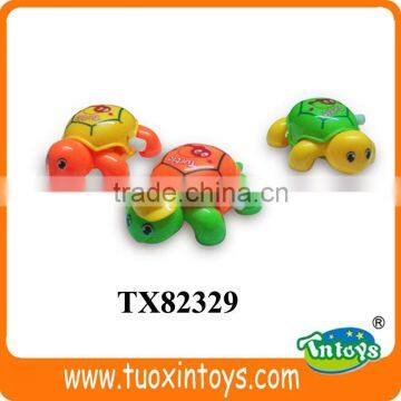 Wind up Plastic Realistic Jumping Frog Toy photo-5