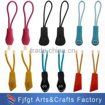 100% green Material custom zipper puller with new design from China Factory