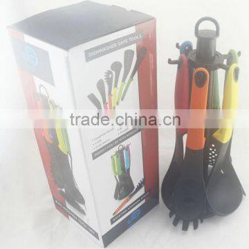 High Resistance Colorful Nylon Plastic Utensil Set