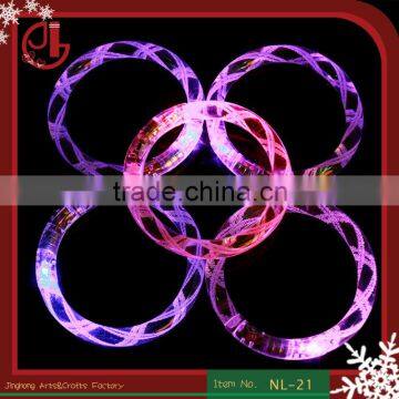 BEST Transparent Acrylic LED Bracelet Flashing Color Changing Bracelet Glow Bangles 2 Types