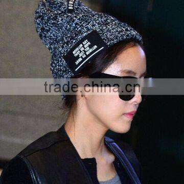 Fashion Popular Applique Embroideried Acrylic Knitting Man Women Beanie Hats