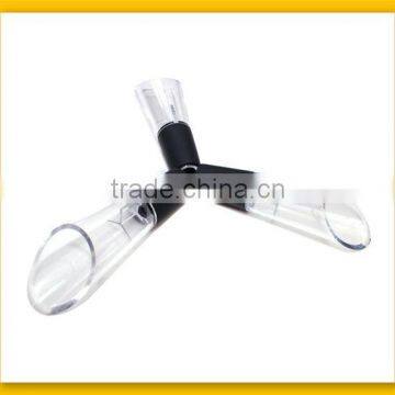 Elegant Transparent Wine Pourer