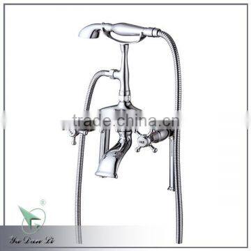 Chrome Solid Brass Traditional Wall Mounted Bathtub Faucet