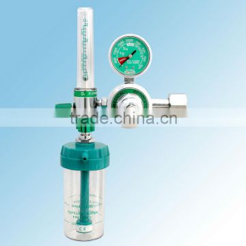 Digital medical oxygen regulator with flow meter