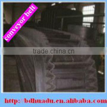 Excellent toughness wave shape apron conveyor belt