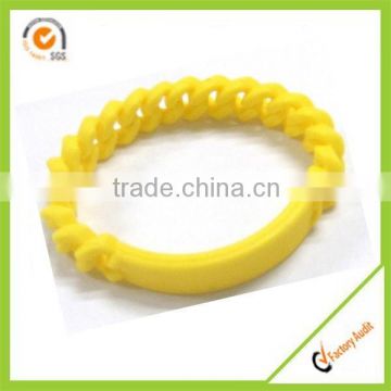 Twist silicone bracelet 2014 Promotional Custom Silicone Bracelet