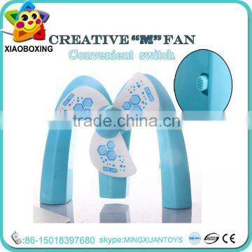New Design M Shape Usb Mini Battery Charger Electric Table Fan Toys for Kids photo-3