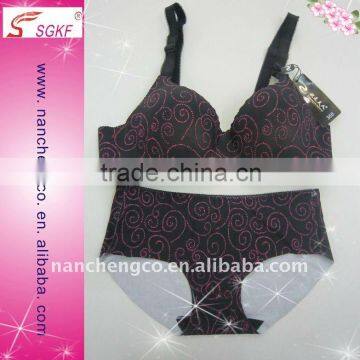 New style fashion woman bra and panty